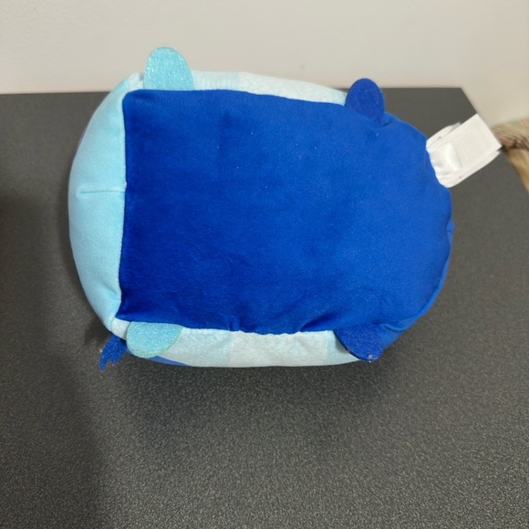 Blue Character Plush Toy - Picture 7 of 9